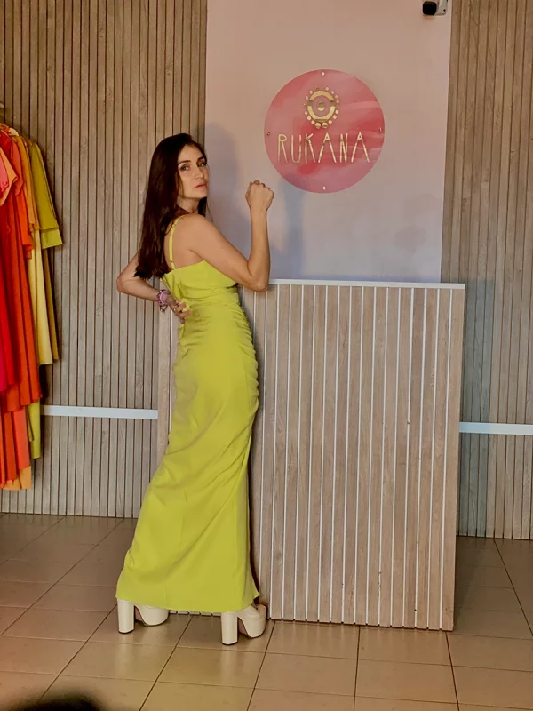 Vestido “Luna” talle M género: crepe - Imagen 3